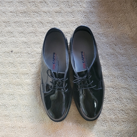 CAPPS Footwear High Gloss size 6.5 - Picture 3 of 5